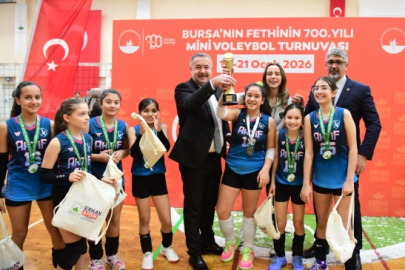 Mini Voleybol Turnuvası’nda ödüller sahiplerini buldu