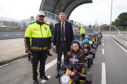Oyak Renault’dan Gelecek İçin Güvenli Adımlar Projesi
