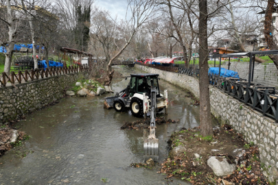Büyükşehir'den Misi'de dere ve çevre temizliği