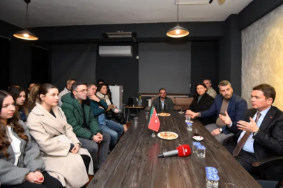 Osmangazi'de Başkan Aydın'dan gençlere güçlü destek