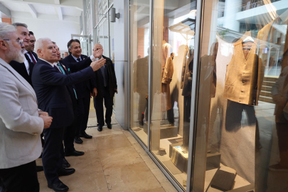 ‘Geleceği Dokuyan Fabrika: Merinos’ sergisi