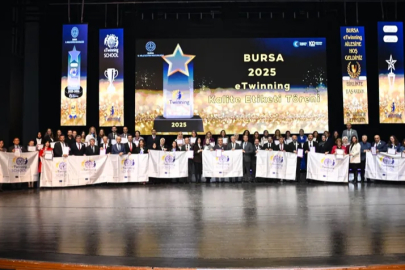 Bursa'da 700 öğretmene 'eTwinning kalite etiketi'