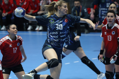 Bursa Büyükşehir Üsküdar'a geçit vermedi