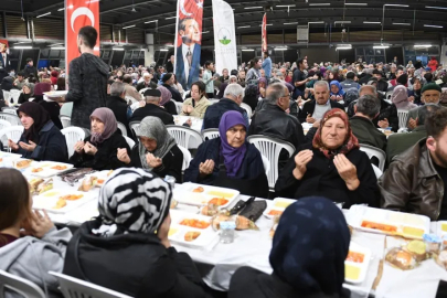 Osmangazi’de ramazan coşkusu meydanlara taşıyor