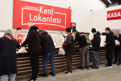 Ramazan’ın ilk iftarında Osmangazi’de gönüller birleşti