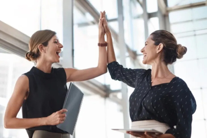 Erkeklerden 5,2 yıl daha uzun yaşıyorlar