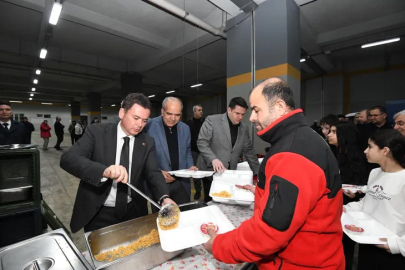 Osmangazi'de Başkan Aydın Yunuseli’nde vatandaşlarla iftarda buluştu