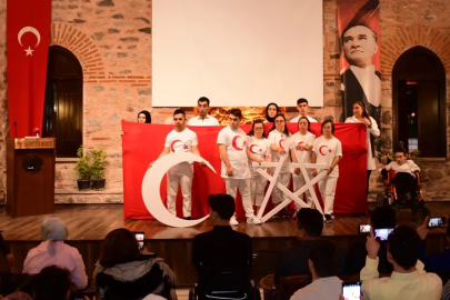 Bursa Osmangazi’de engelli çocuklardan gururlandıran gösteri