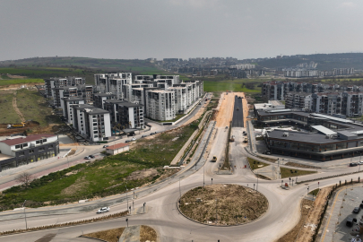 Büyükşehir'le yeni yerleşimlere modern yollar