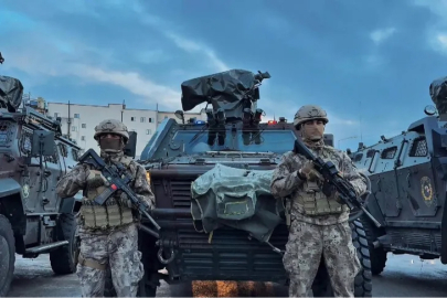 Hakkari merkezli operasyon... 20 milyar liralık yasa dışı bahis ağı çökertildi!