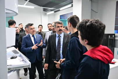 BAŞKAN YILMAZ’DAN GENÇLERE TAVSİYELER