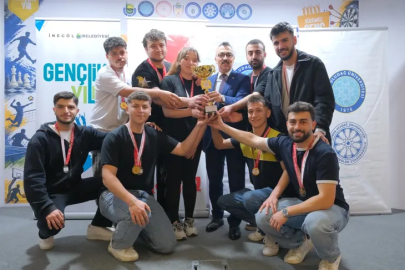 İnegöl'de Üniversite Spor Festivali sona erdi