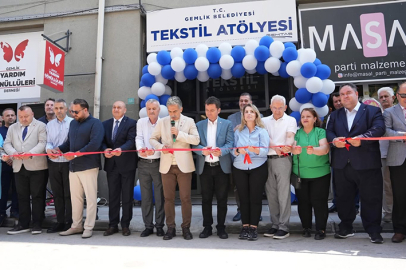 Gemlik’te kadın istihdamına büyük katkı: Tekstil atölyesi açıldı