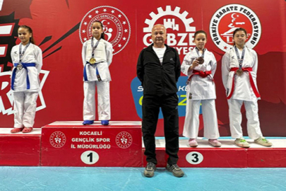 Gemlik Belediyespor Karate Takımı'ndan Gebze'de Büyük Başarı: 8 Sporcu, 8 Madalya!