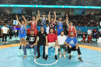Minikler güreş Türkiye Şampiyonası’na Bursa Büyükşehir damgası