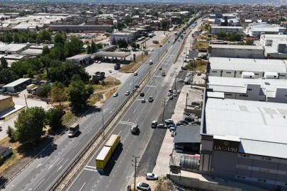 İnegöl Belediyesi yetki alanındaki bölgelerde asfalt uygulamalarına devam ediyor