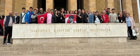 Mudanya ve Nilüfer’den Anıtkabir’e anlamlı ziyaret... Sevgi engel tanımadı